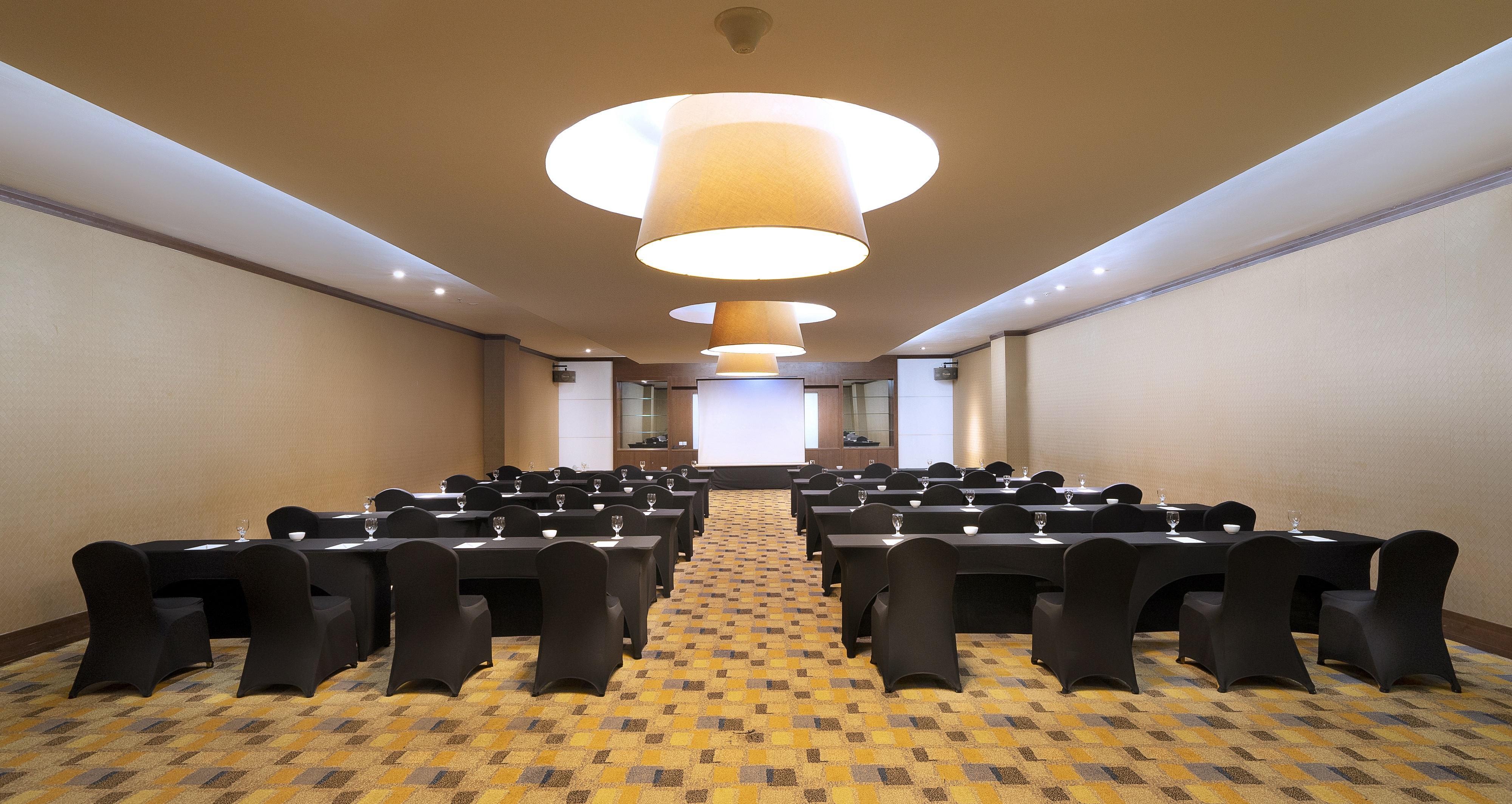 Swiss-Belhotel Harbour Bay Nagoya Exterior photo