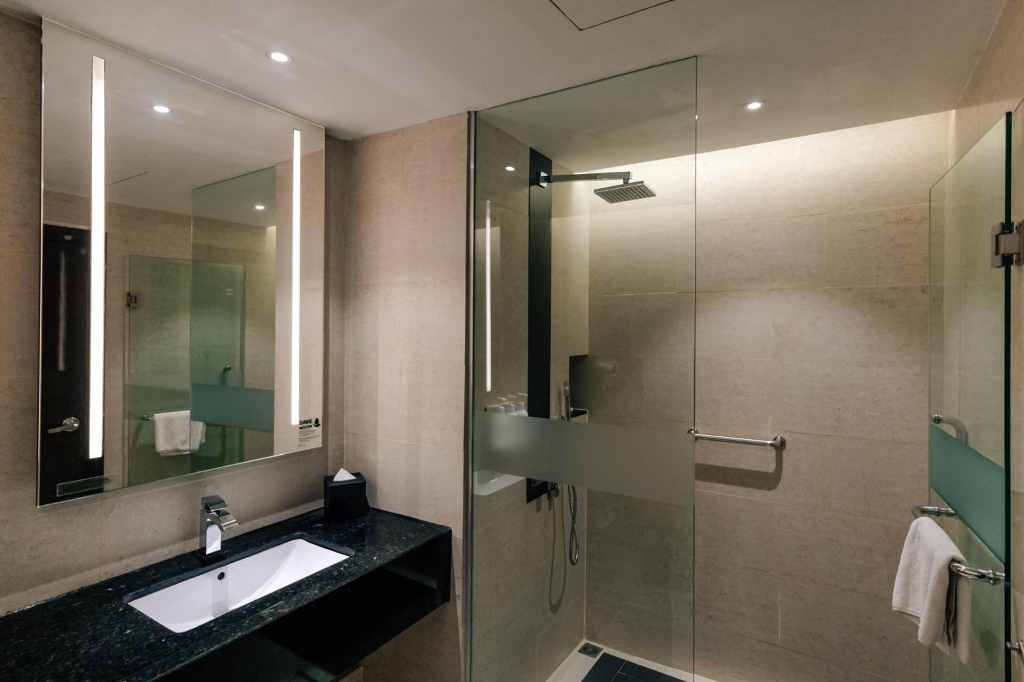 Swiss-Belhotel Harbour Bay Nagoya Exterior photo