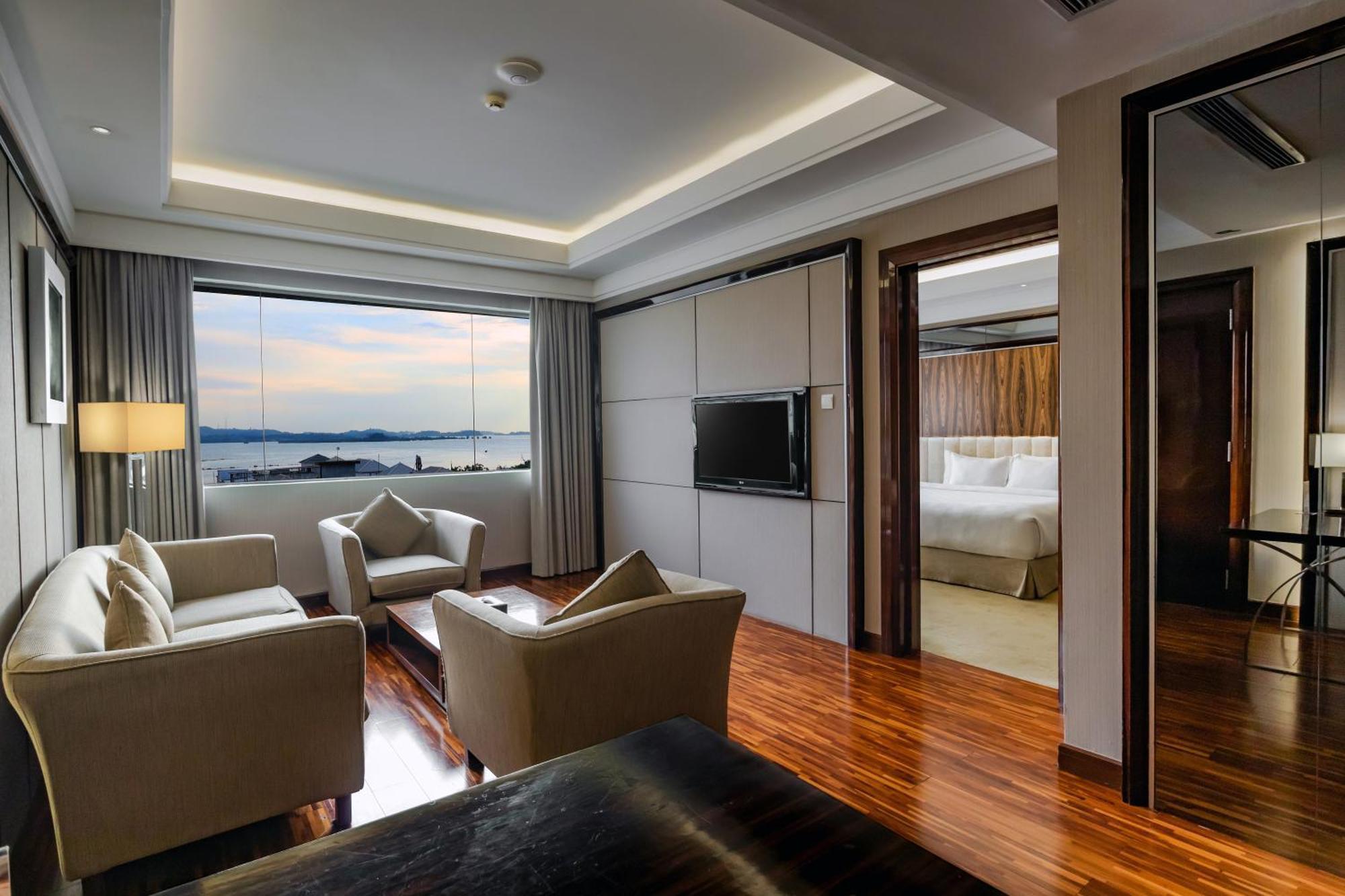 Swiss-Belhotel Harbour Bay Nagoya Exterior photo